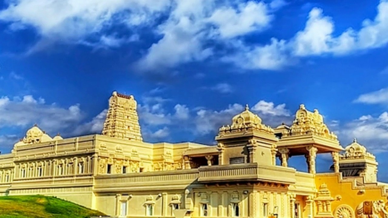 SRI VENKATESWARASWAMY TEMPLE, AURORA, IL PRESENTS NRITHYA SAMARPANA: KHRISTI BLOCTON:  THILLANA