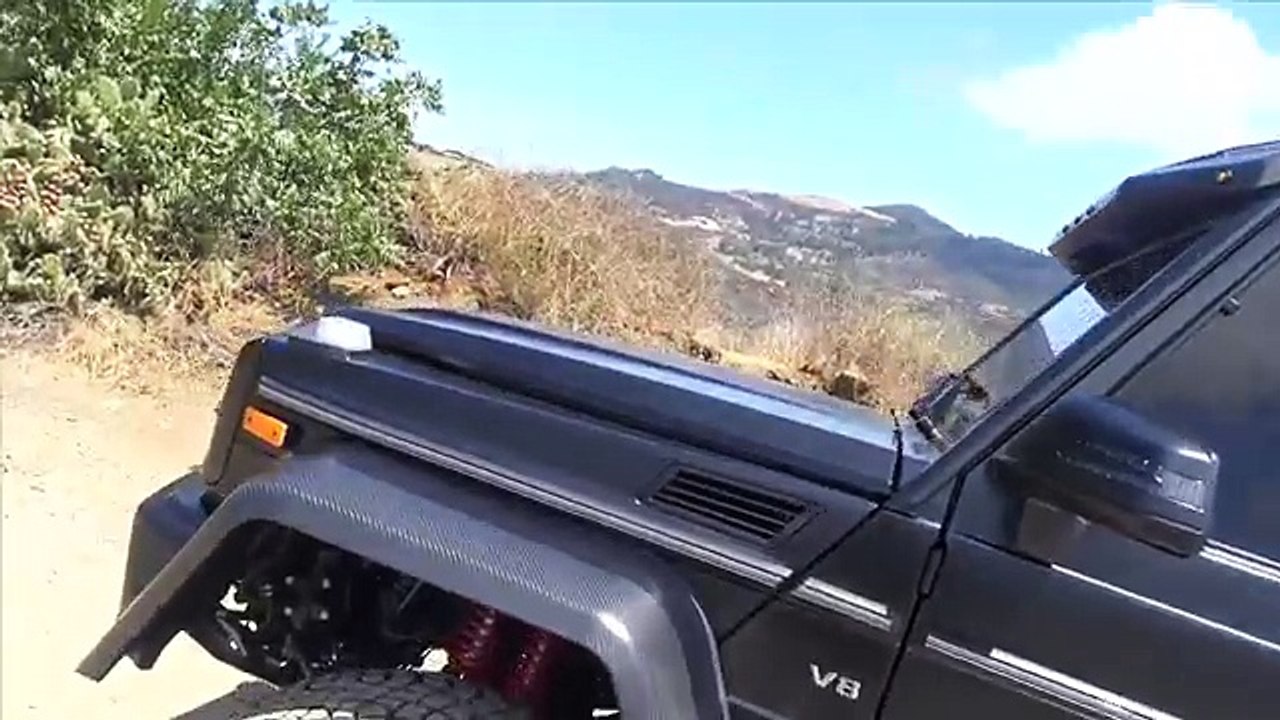 Justin Bieber Looks Confused When Asked If Hes Supporting Mayweather In Fight Against McGregor