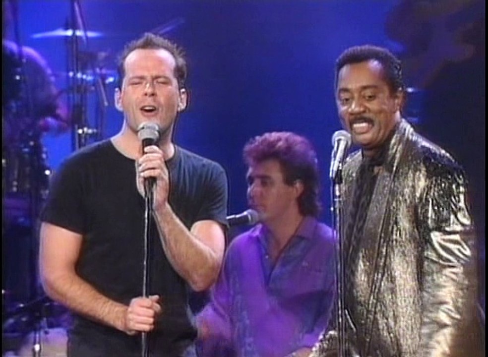 Bruce Willis - Under The Boardwalk