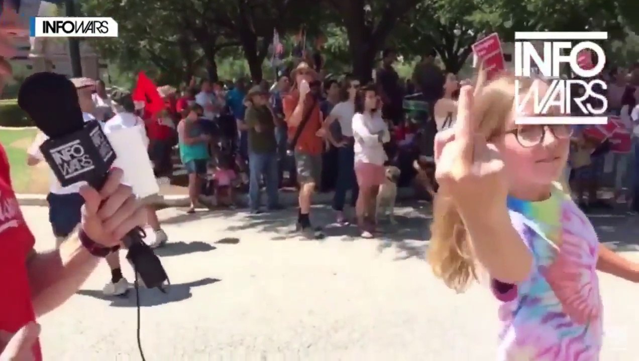 Reporter Got Owned By This Savage Little Girl