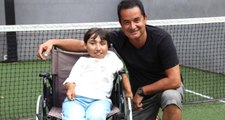 Acun Ilıcalı'nın Engelli Kıza Yaptığı Jest Büyük Alkış Topladı