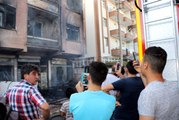 Yangın Çıkan Binayı Gören Vatandaşlar Sosyal Medyadan Canlı Yayın Yaptı
