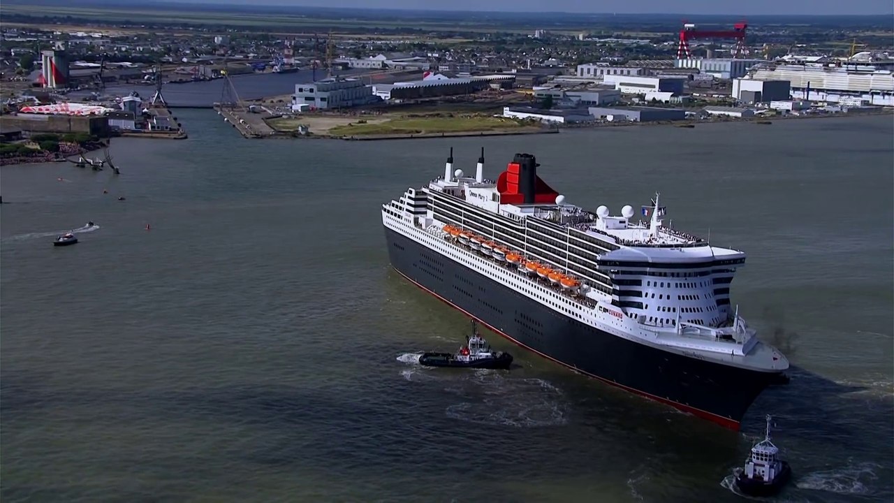 Saint-Nazaire: Le Queen-Mary 2 vu du ciel - Nantes Bretagne Télé