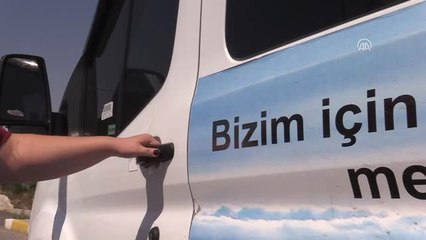 Kadın Şoför Ekmeğini Yollarda Kazanıyor