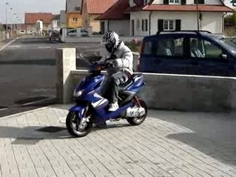 Mon YAMAHA AEROX RACE