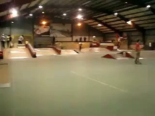 Main au sol Dogtown style Aurélius