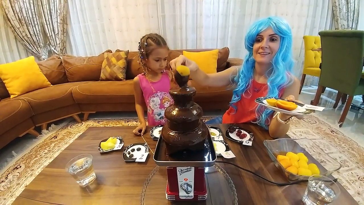 ÇİKOLATA ŞELALESİ İLE CHALLANGE YAPTIK, eğlenceli çocuk videosu