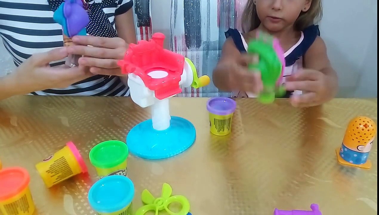 Play doh KUAFÖR SALONU kutusu açtık, Çok eğlenceli oyuncak, Eğlenceli çocuk videosu , unboxing