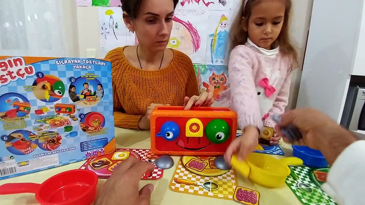 Çılgın Tostçu oyuncak kutusu açıyoruz , elif çok beğendi , eğlenceli çocuk videosu, Toys unboxing