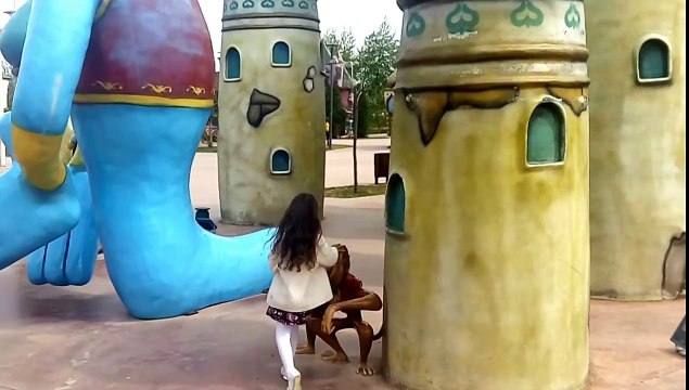 Masal parkını gezdik.masal adası kırmızı başlıklı kız keloğlan nasrettin hoca rapunzel pamuk prenses