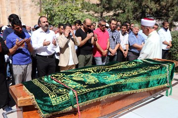 Amcaları Tarafından Öldürülen Afgan Çocuklar  Aynı Tabut İçerisinde Uğurlandı