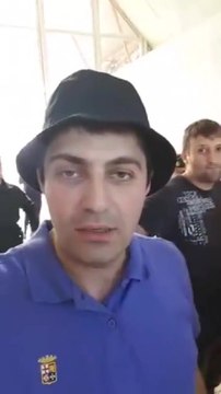 Стыд Львовской полиции! Опомнитесь, власть Порошенко пошла против народа и вы с ней ?! Полиция крышует титушок