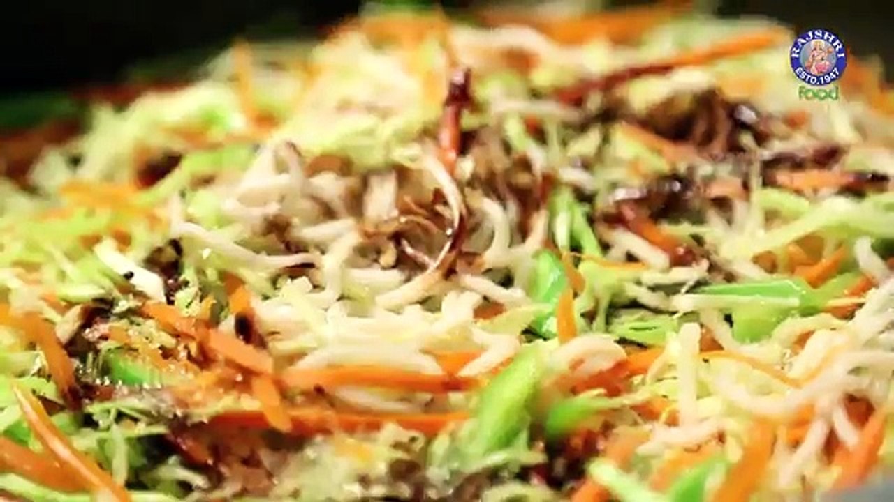 Veg Spring Roll | Quick Easy To Make Crispy Snack Recipe | Ruchis Kitchen