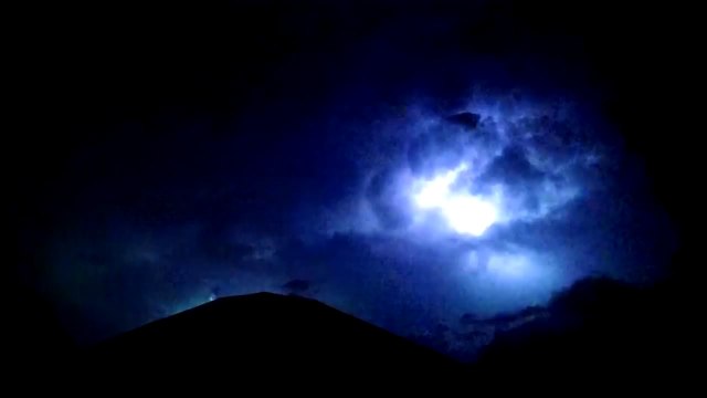 Quand un orage au Texas est mieux qu'un feu d'artifice... Lumières dans le ciel