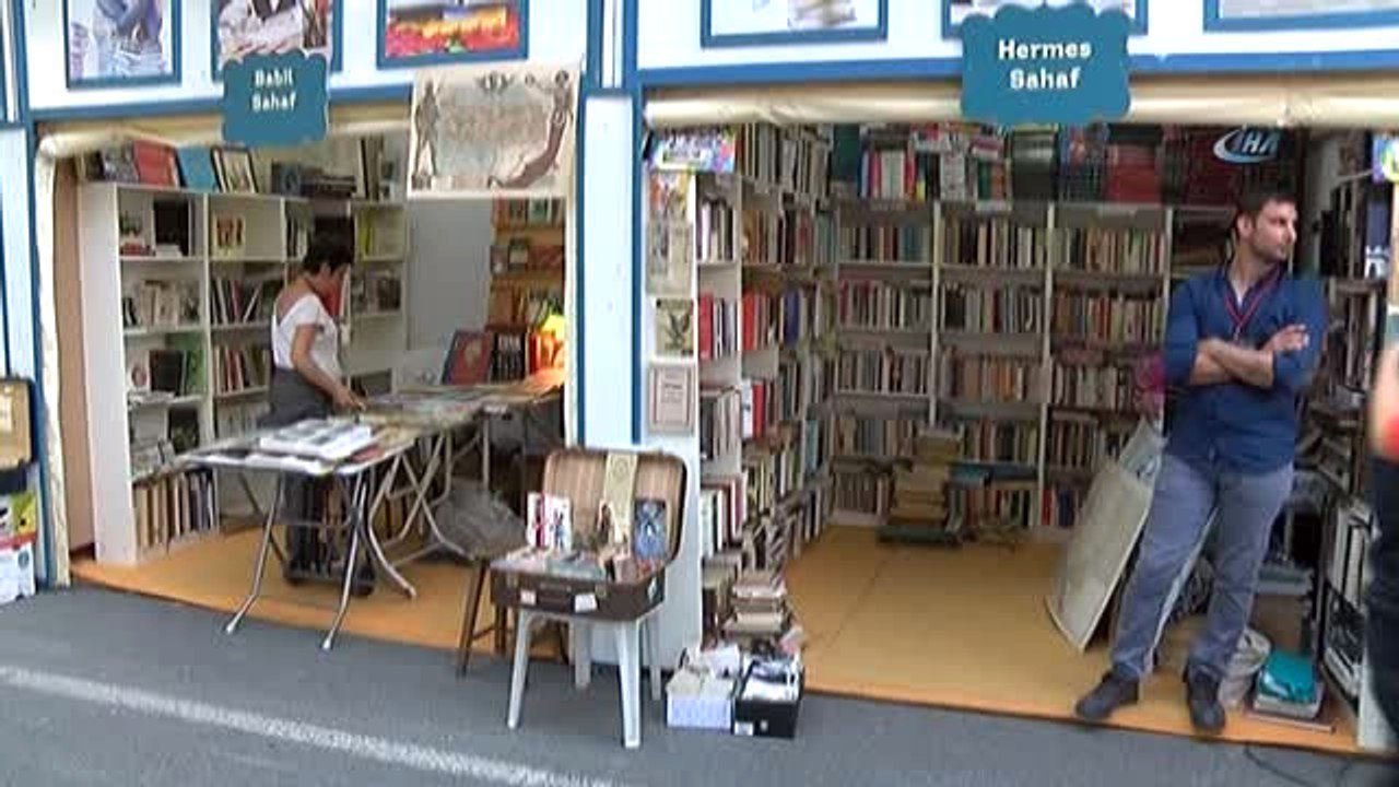 Beylikdüzü Sahaf Festivali'nin Konuğu Murat Menteş Oldu
