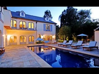 Ariana grande Lifestyle (house , cars, net worth)