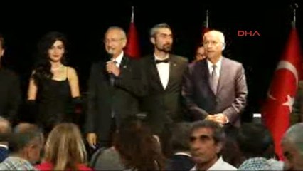 Скачать видео: CHP Lideri Kılıçdaroğlu Yenimahalle Nazım Hikmet Kültür Merkezi'ndeki CHP Kuruluş Yıldönümü...