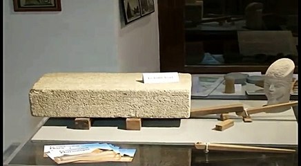 Pierre à gorge ou Percuteur (Trépan)?