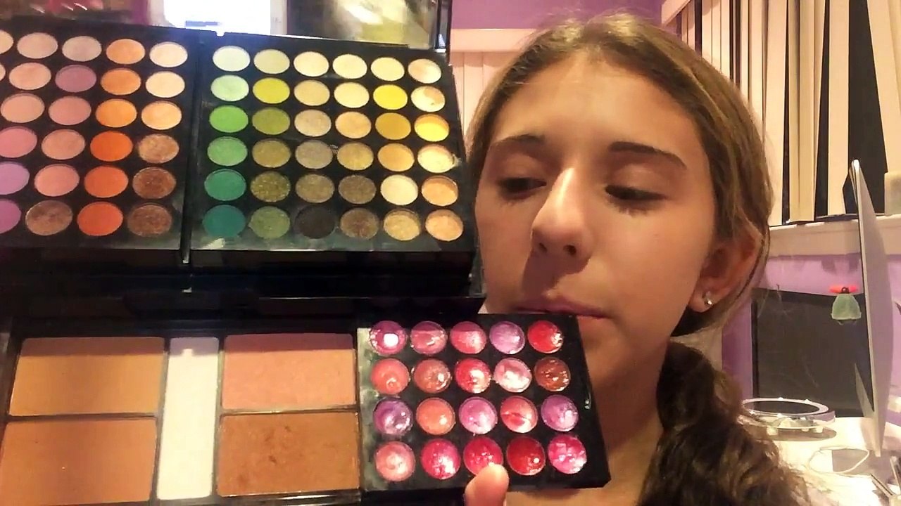 Ariana Grande Makeup Tutorial[1]