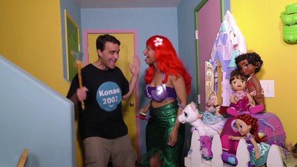 Princess Ariels Giant Candy Surprise ! || Disney Toy Review || Konas2002