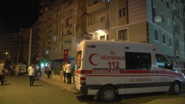 Van'da Zırhlı Polis Aracının Devrilmesi - Şehit Polis Adnan Saka'nın Baba Evi