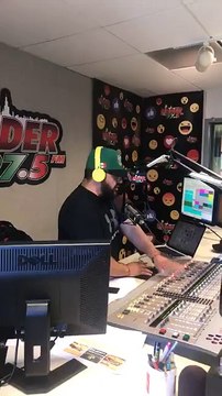 Jorge Salinas en Poder 97.5FM