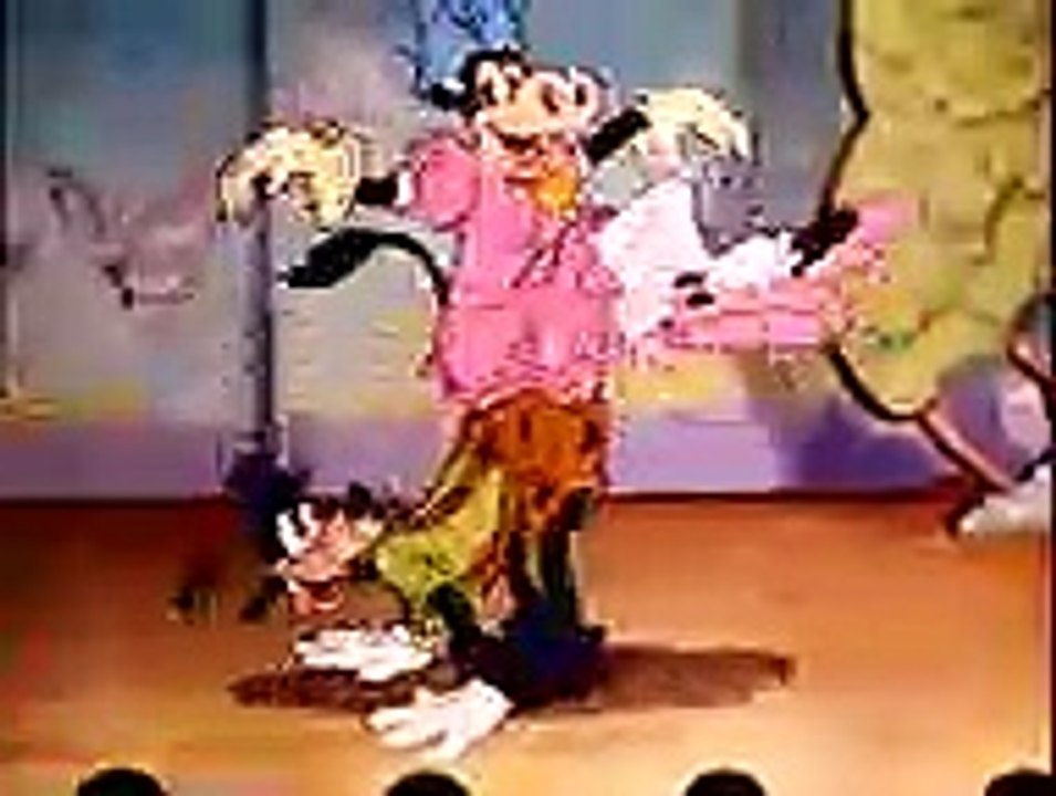 Mickey Mouse 1941 Orphans Benefit ,cartoons animated anime Tv series ...