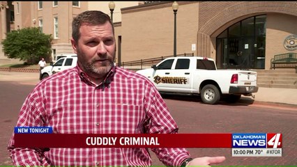 Stranger Accused of `Spooning` Man Sleeping in Bed, Then Beating Him Unconscious