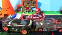 Des voitures Nouveau ne dans aucun partie pneus jouets Disney pixar diecast 23 mcqueen mater カ ー ズ 2017