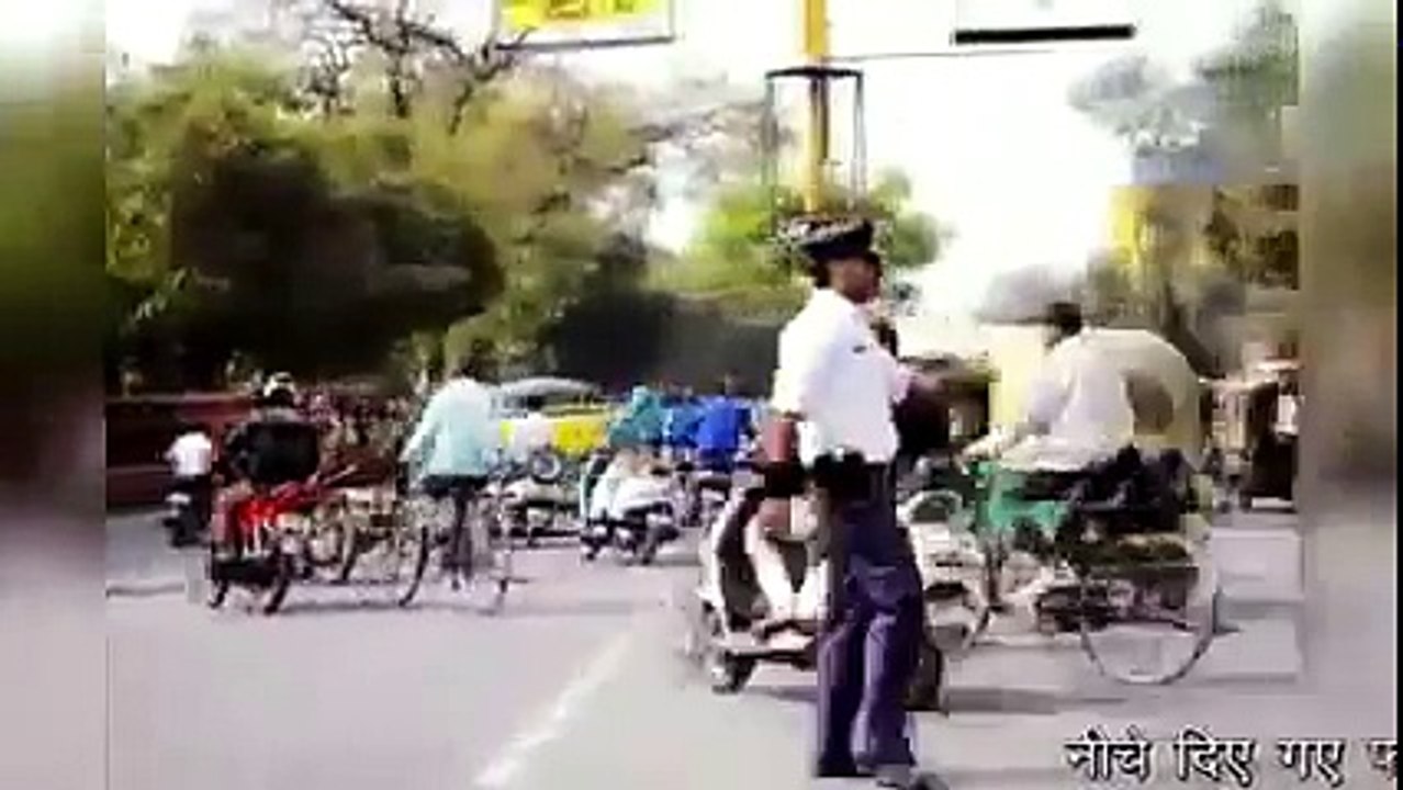 यह ट्रैफिक पुलिस वाला ड्यूटी के वक्त डांस करके कंट्रोल करता है ट्रैफिक / THIS TRAFFIC POLICE CONTROLS TRAFFIC BY DANCING