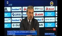 Fenerbahçe TV’de Aykut Kocaman'ın canlı yayınında tepki çeken durum