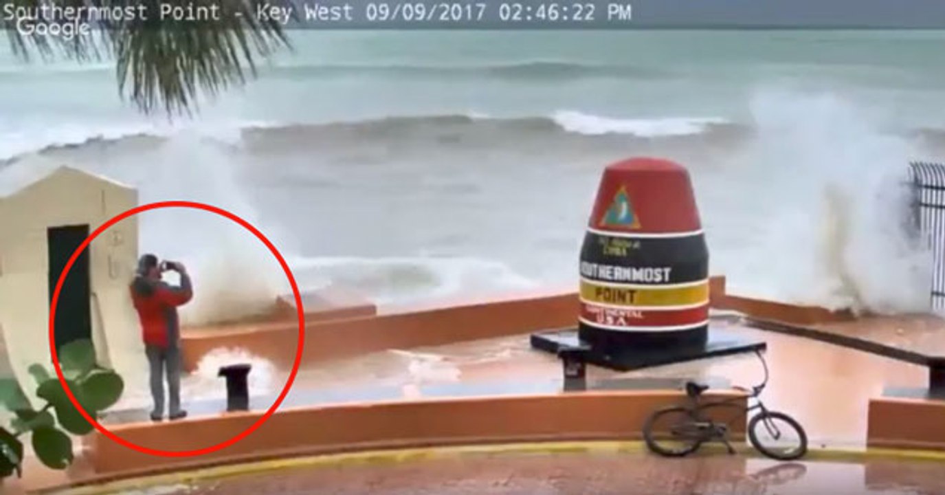 Guy Gets Wiped Out By Hurricane Irma Surge In Key West