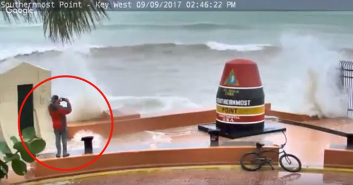 Guy Gets Wiped Out By Hurricane Irma Surge In Key West