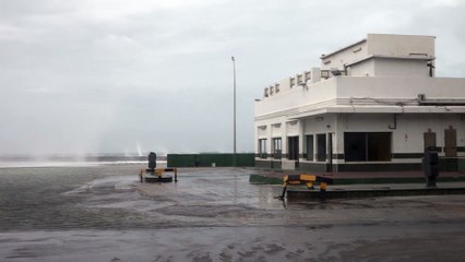 El huracán 'Irma' recobra fuerza y amenaza a Florida