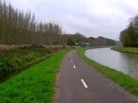 CHAUMONT LUZY SUR MARNE TRAINS DE MACHINES