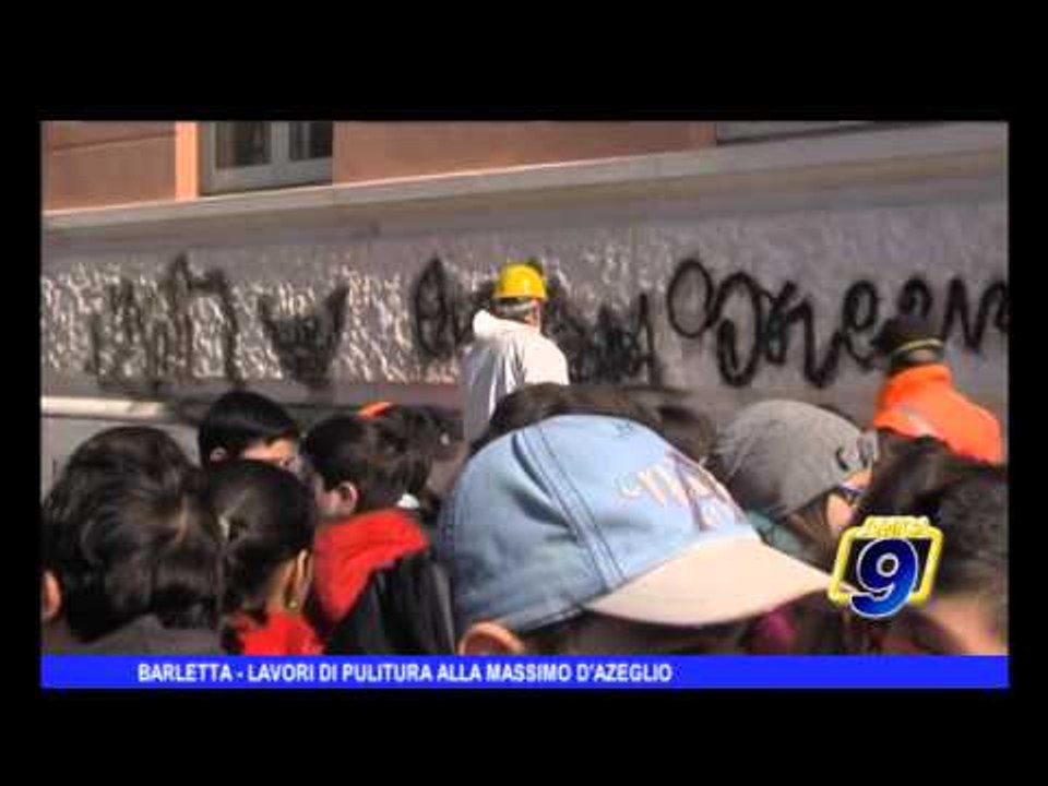 BARLETTA | Lavori di pulitura alla scuola Massimo D'Azeglio