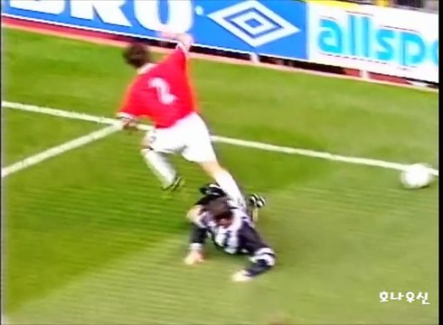 1998 Eric Cantona vs Manchester United,Cantona Team