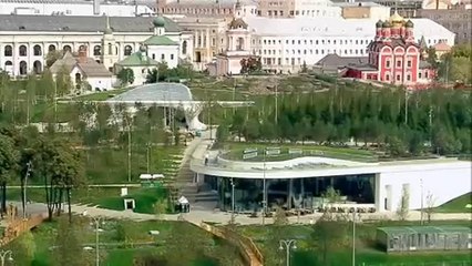 Bezöldült a Vörös tér szomszédsága