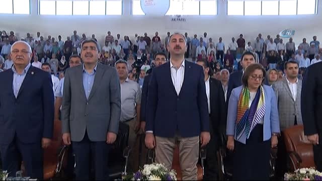 Adalet Bakanı Gül: Ak Partinin Tabelası Kimsenin Tapulu Tabelası Değildir