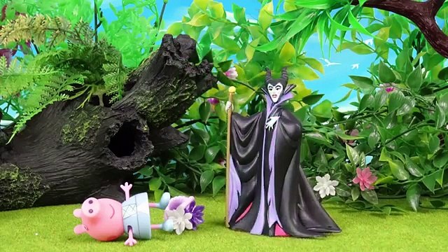 Де де по из также Очарованный Наложение чар Игрушки Ла Ля в в Пеппа Peppas свинья Башня и Torre