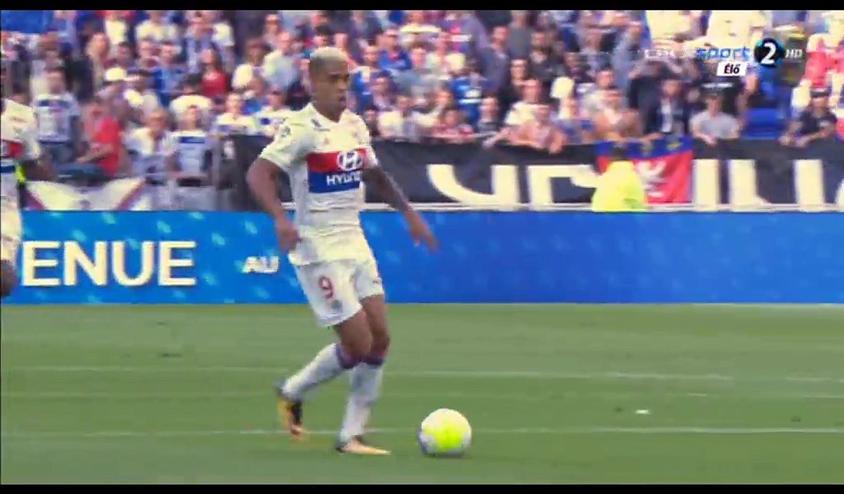All Goals & Highlights HD - Lyon 2-1 Guingamp - 10.09.2017