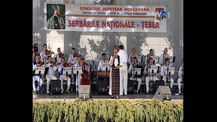 Veta Biriş acompaniată de Orchestra Ansamblului ``Drăgan Muntean`` - Cântece patriotice - live