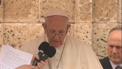 El papa pide se rechace todo tipo de violencia en vida política de Venezuela