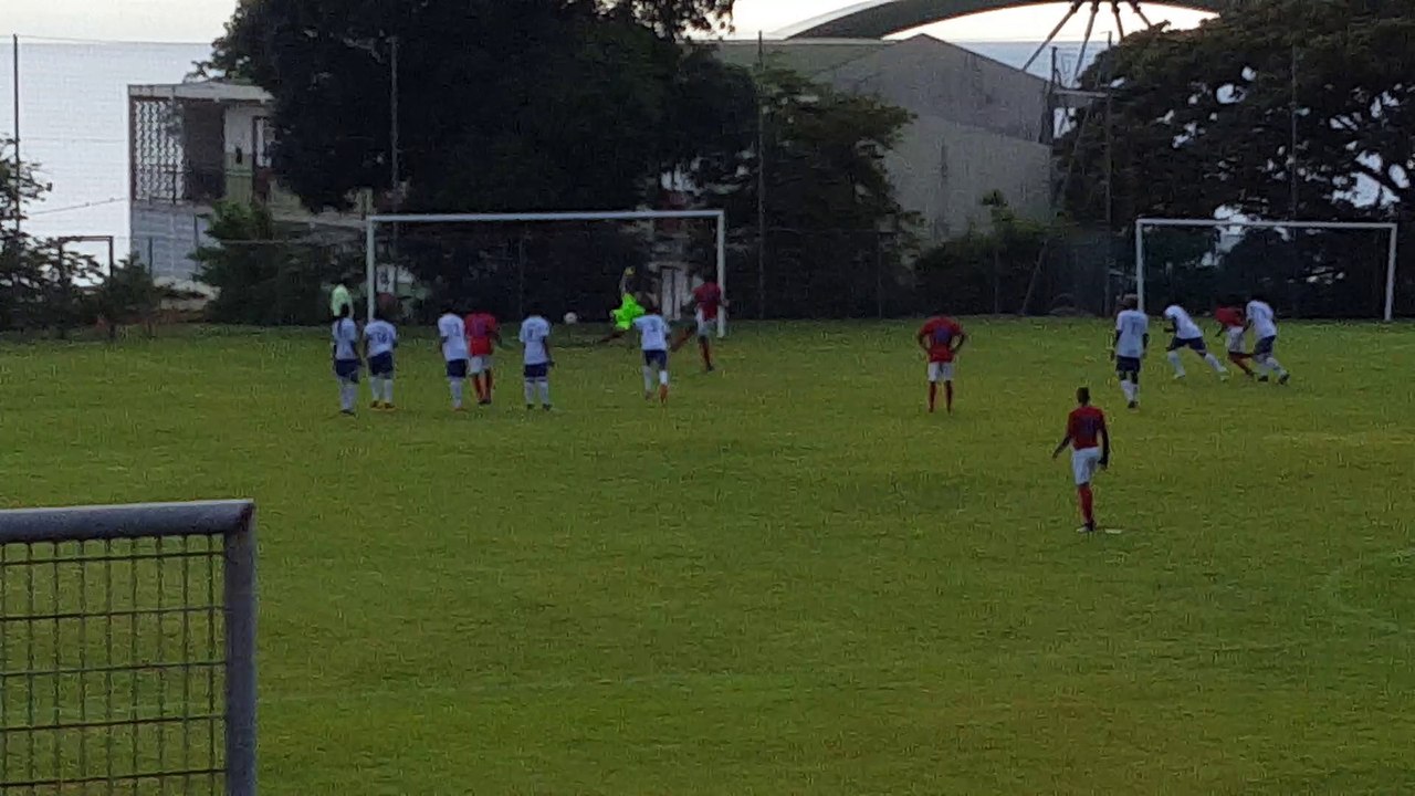 ESSOR - RC RIVIERE PILOTE= 1-0 (Penalty josué)