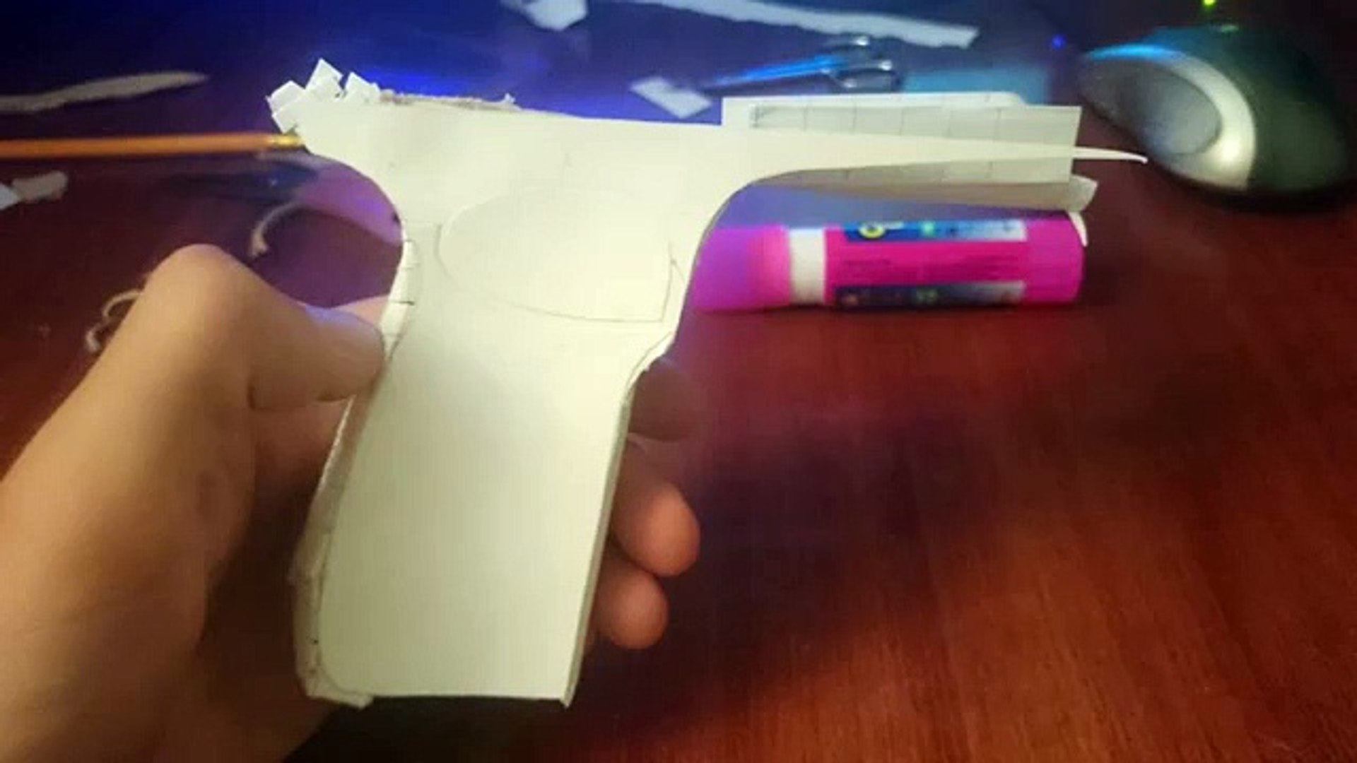 Как сделать пистолет из картона