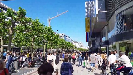 VLOG (79) انظر الى بلال اكاد و عشيقته المغربية يتجولون في مدينة فرانكفورت الالمانية