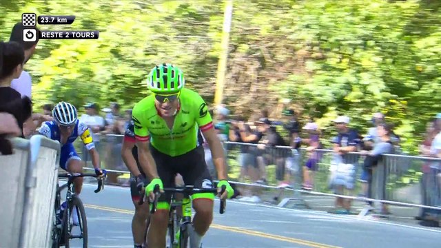 GPCQM 2017 - MTL - Le peloton à peine revenu sur la tête que Bettio attaque encore dans la montée.
