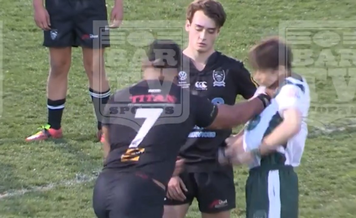 Un rugbyman de 18 ans banni 10 ans pour avoir frappé cet arbitre pendant un match.