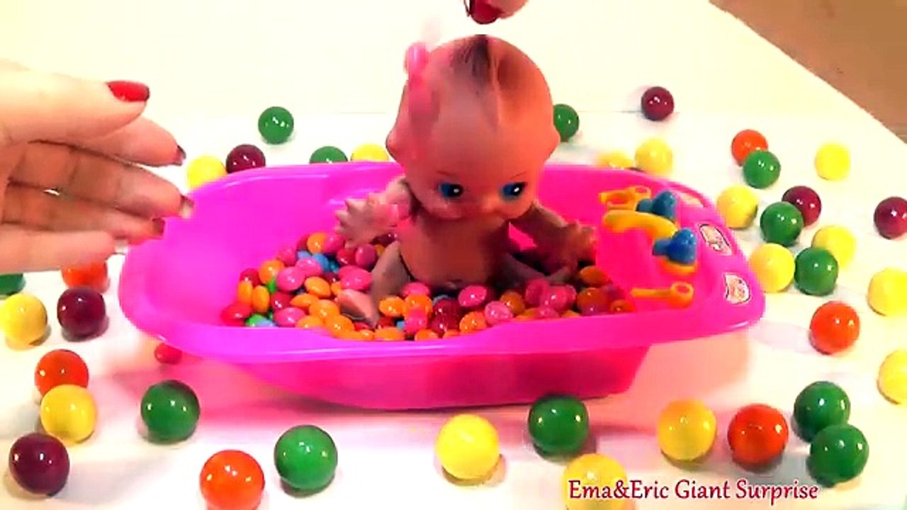 Colors Learning for Kids 3D Baby doll bath time play 3 | Learn colours for children Toddle