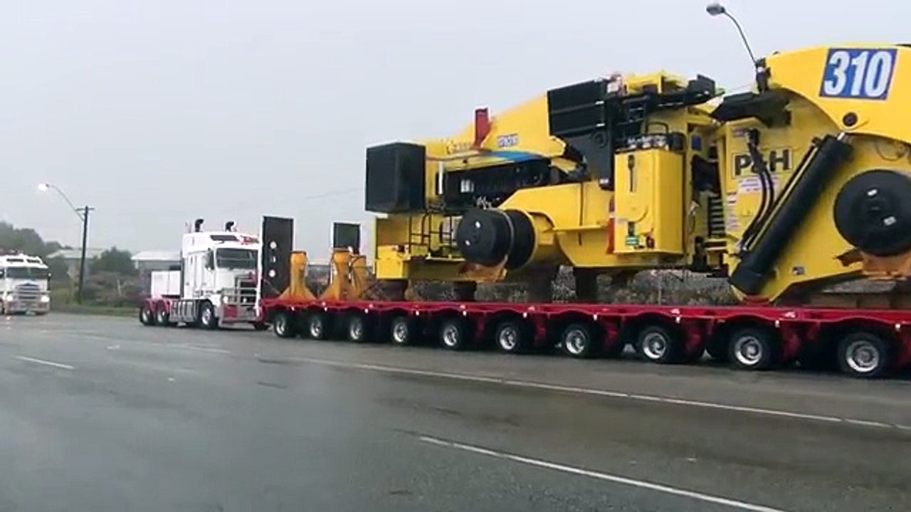 Biggest wheel loader in the world 70 yard super high lift LeTourneau